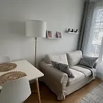 Your Parisian Home 10 Min Walk From Eiffel Tower