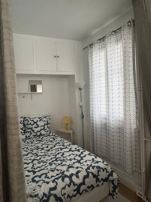 Your Parisian 10 Min Walk From Eiffel Tower Appartement Parijs